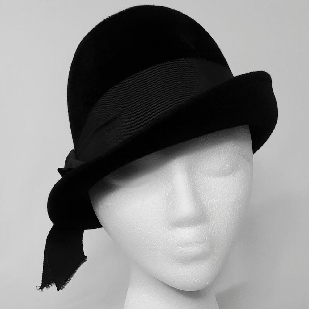 💎Le Charme Black Wool Felt Cloche Hat Asymmetrical Brim Large Side Bow